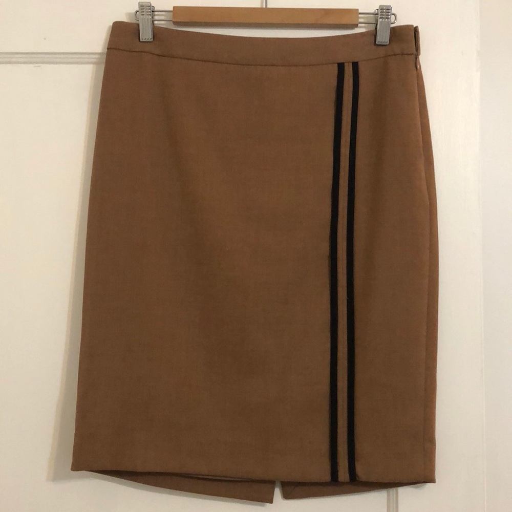 EUC The Limited pencil skirt. Size 8